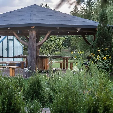 Gospodarstwo agroturystyczne Dolidkowo Slow Camp Gwiezdzin