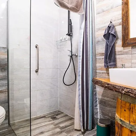 Dolidkowo Camp Farm stay *