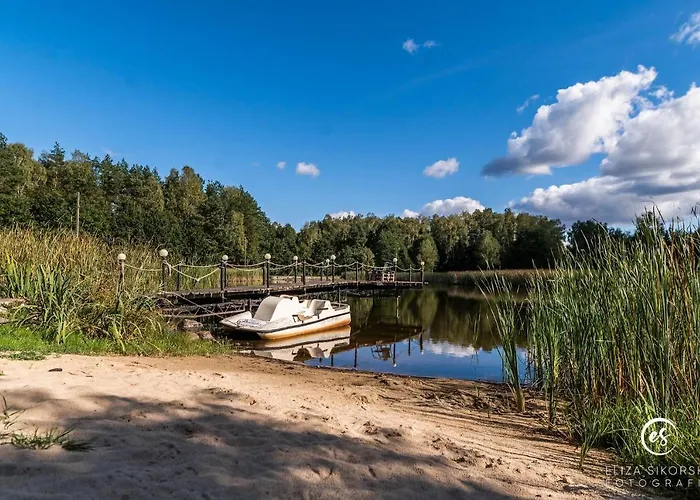 Dolidkowo Camp مزرعة للإقامة Gwiezdzin