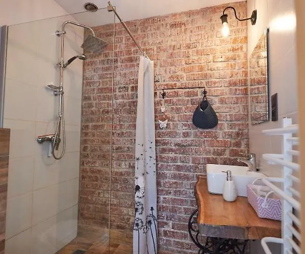 مزرعة للإقامة Dolidkowo Camp *