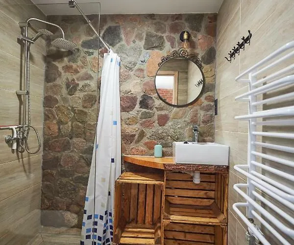 Dolidkowo Camp مزرعة للإقامة Gwiezdzin